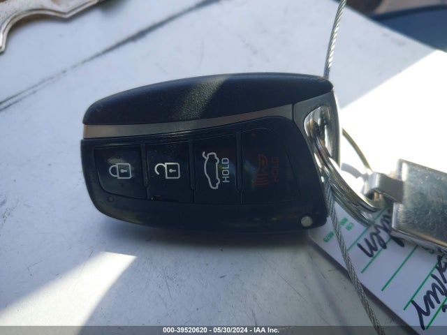 Hyundai Genesis 3.8 2015 KMHGN4JE7FU043474 Image 11