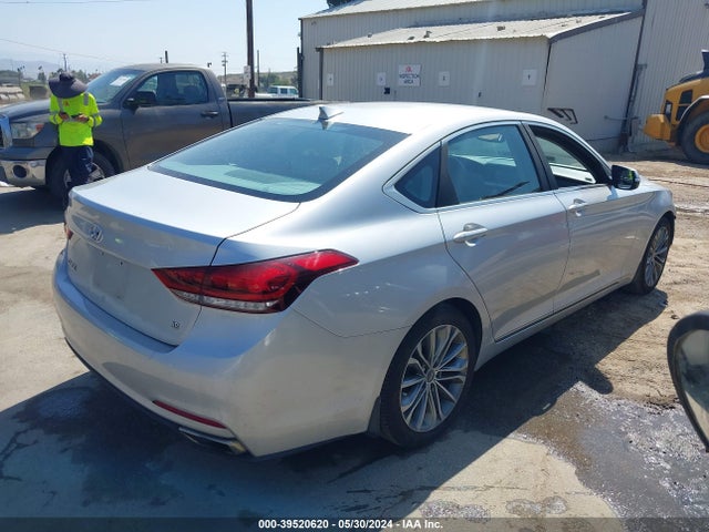 Hyundai Genesis 3.8 2015 KMHGN4JE7FU043474 Image 4