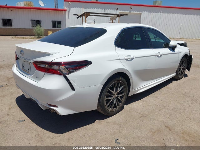 Toyota CAMRY SE 2022 4T1G11AK3NU702701 Image 4