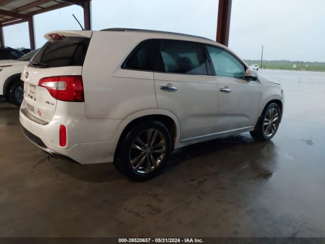 5XYKW4A77FG580439 KIA Sorento Limited V6