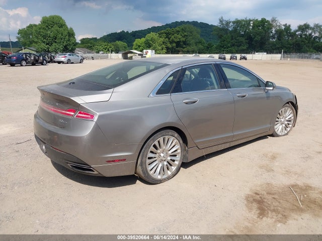 3LN6L2G9XGR622127 Lincoln MKZ