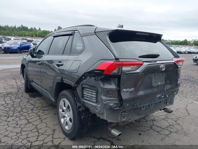 Toyota RAV4 LE 2019 2T3F1RFV5KW007829 Image 3
