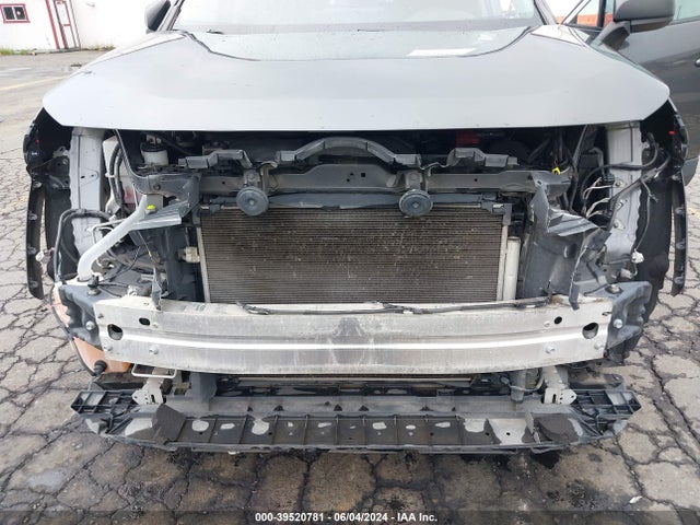 Toyota RAV4 LE 2019 2T3F1RFV5KW007829 Image 6