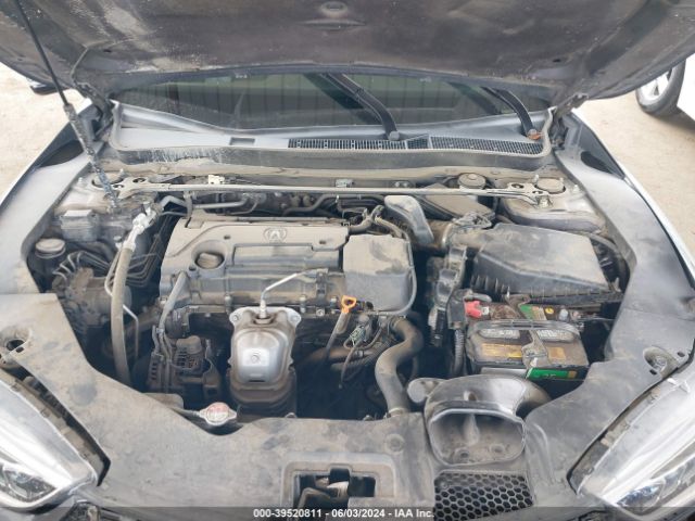 19UUB1F33JA005810 Acura TLX