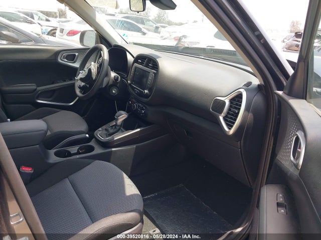 KIA SOUL LX 2023 KNDJ23AU1P7205071 Image 5