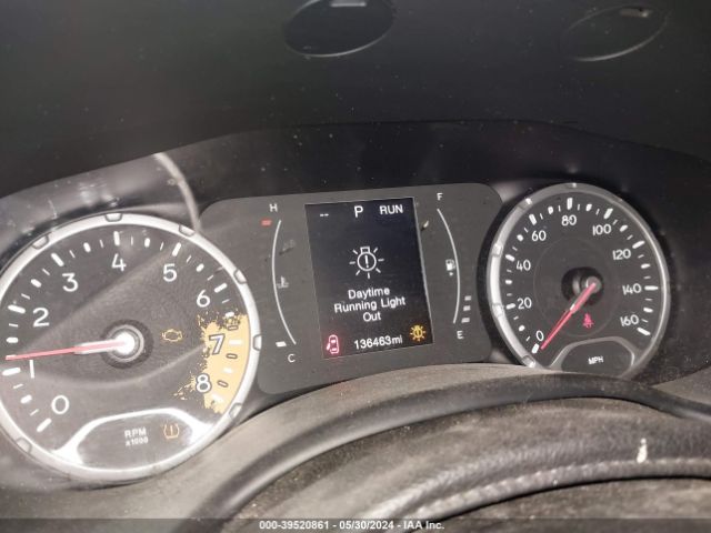 ZACCJBBT6FPC08528 Jeep Renegade Latitude