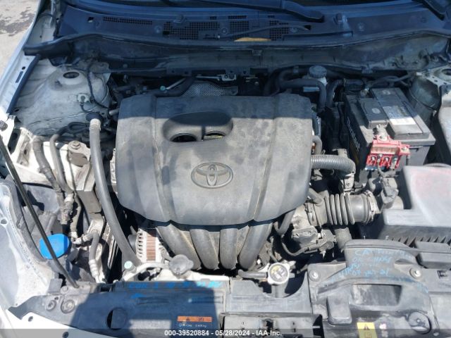 3MYDLBYVXKY523735 Toyota YARIS LE