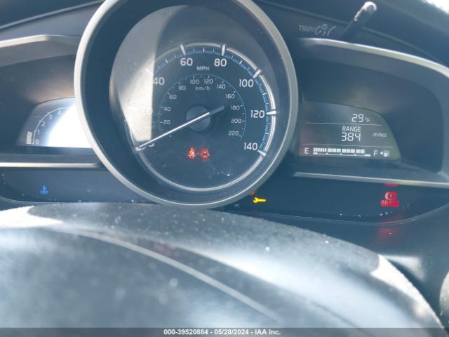 3MYDLBYVXKY523735 Toyota YARIS LE