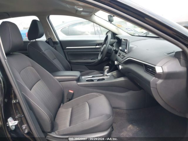 1N4BL4DV9NN370991 Nissan Altima Sv Fwd