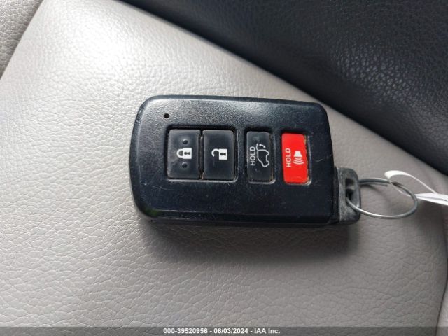 2T3DFREV1FW279097 Toyota Rav4 Limited