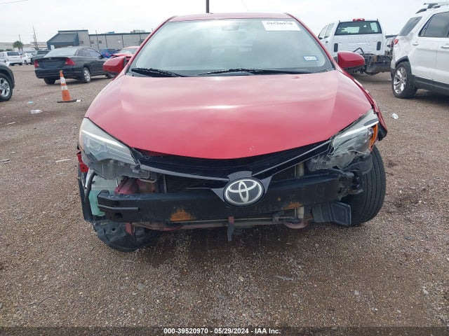 Toyota COROLLA LE 2018 5YFBURHE1JP738138 Image 13