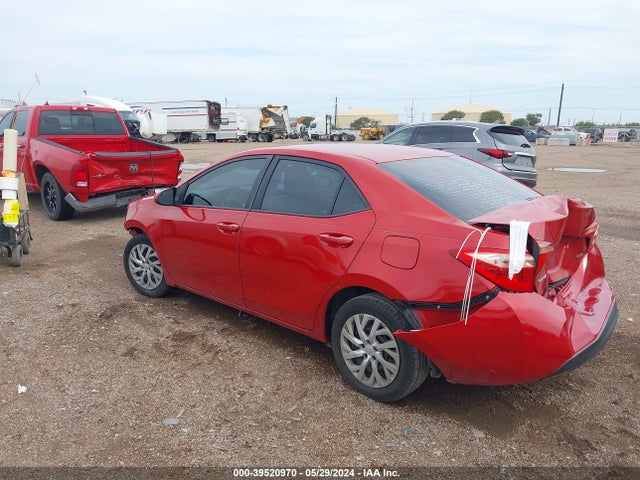 Toyota COROLLA LE 2018 5YFBURHE1JP738138 Image 15