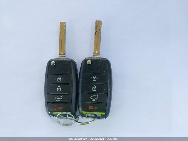 KIA SOUL + 2017 KNDJP3A52H7482095 Image 11