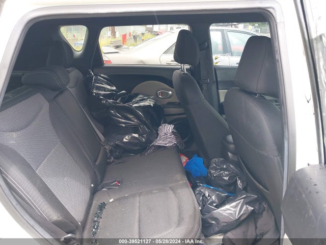 KIA SOUL + 2017 KNDJP3A52H7482095 Image 8