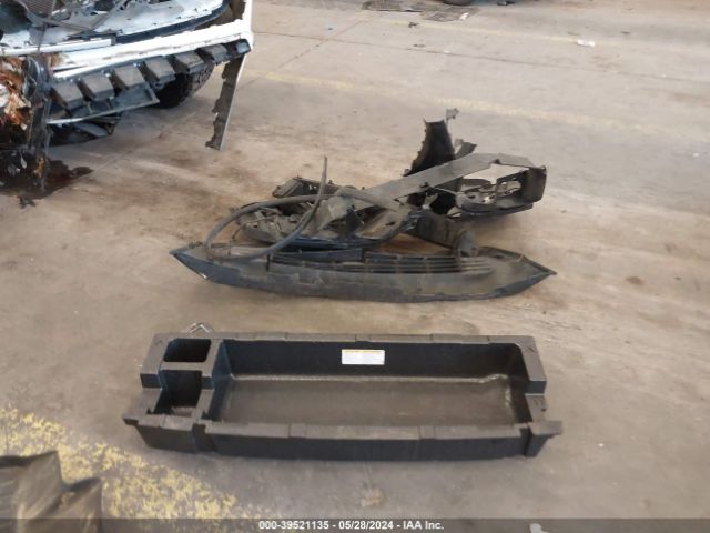 JTDZN3EU5FJ020589 Toyota Prius V Three