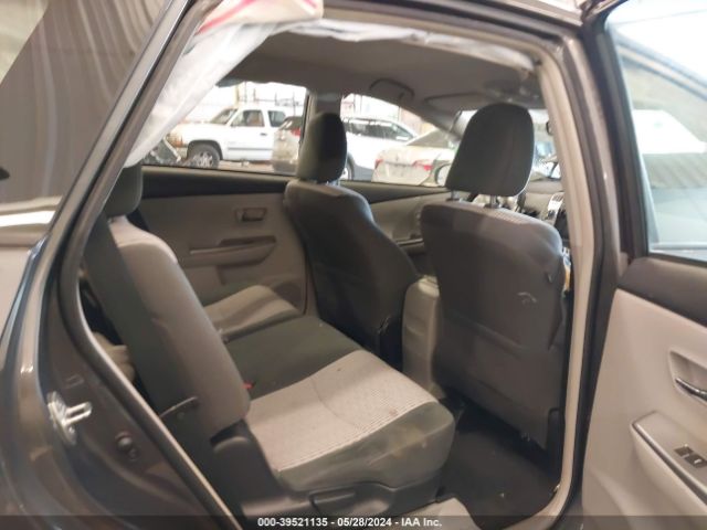 JTDZN3EU5FJ020589 Toyota Prius V Three