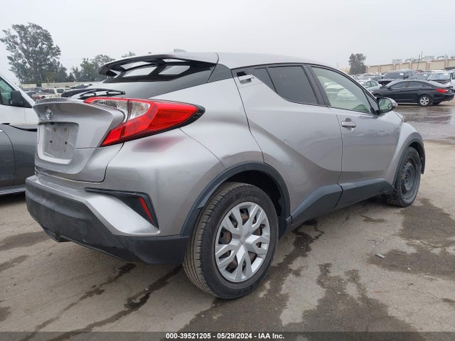 Toyota C-HR LE 2019 JTNKHMBX7K1053774 Image 4