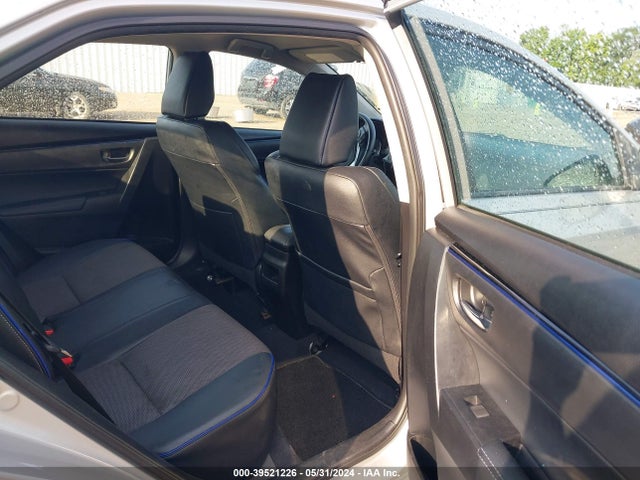 Toyota COROLLA SE 2018 5YFBURHE0JP821401 Image 8