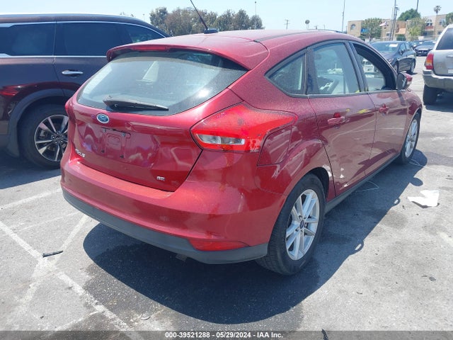 Ford FOCUS SE 2015 1FADP3K2XFL222121 Image 4