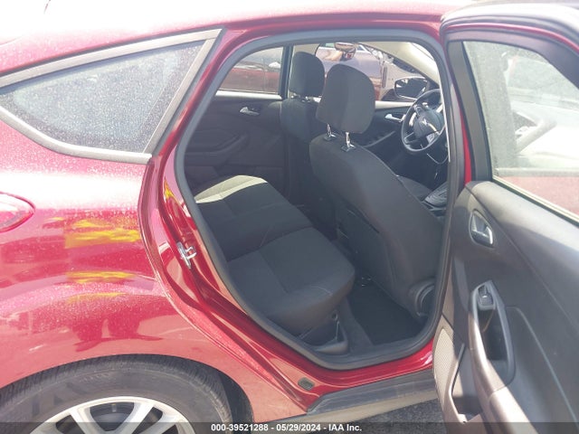 Ford FOCUS SE 2015 1FADP3K2XFL222121 Image 8