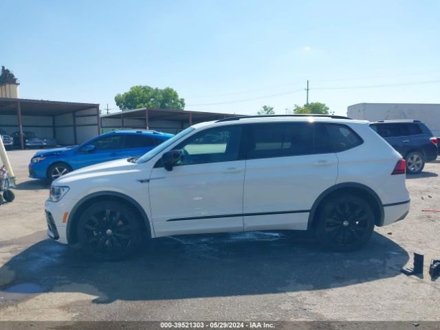 3VV3B7AX3LM133544 Volkswagen Tiguan 2.0t Se/2.0t Se R-line Black/2.0t Sel