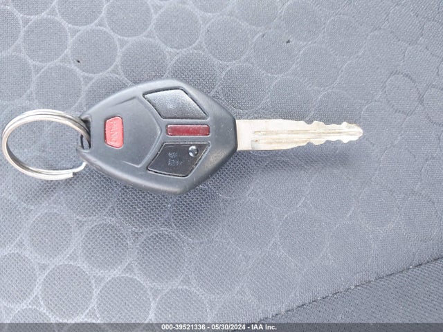 ML32A3HJ8FH040876 Mitsubishi Mirage De/rf