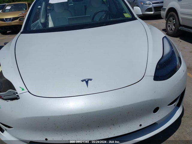 2022 TESLA MODEL 3 5YJ3E1EAXNF325821 Photo 9