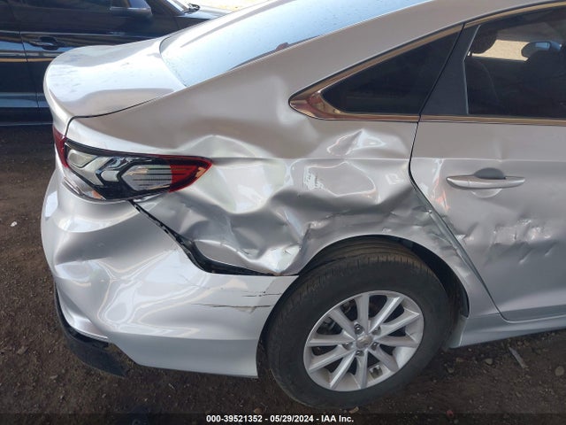 Hyundai SONATA SE 2019 5NPE24AF6KH799122 Image 6