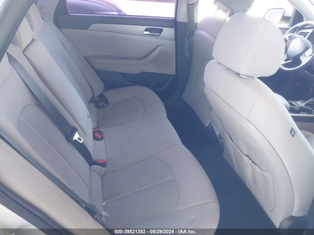 Hyundai SONATA SE 2019 5NPE24AF6KH799122 Image 8
