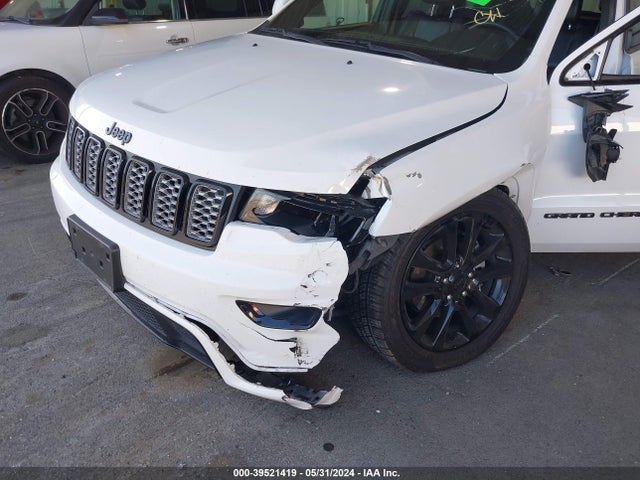 1C4RJEAG8KC615037 Jeep Grand Cherokee Altitude 4x2