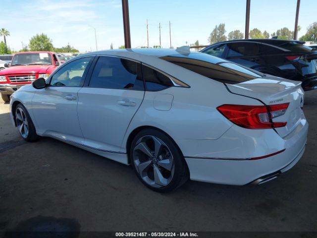 1HGCV2F96KA021207 Honda Accord Touring 2.0t