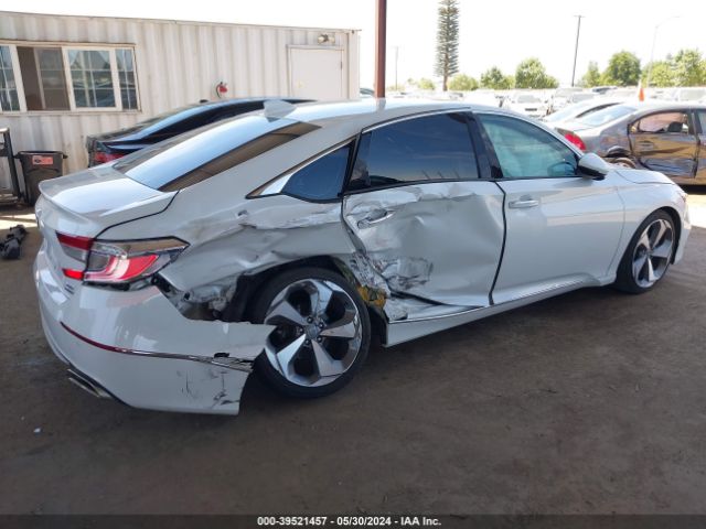 1HGCV2F96KA021207 Honda Accord Touring 2.0t