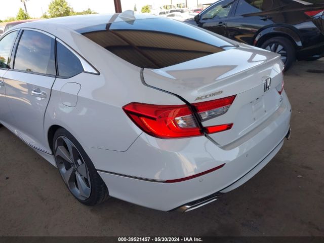 1HGCV2F96KA021207 Honda Accord Touring 2.0t