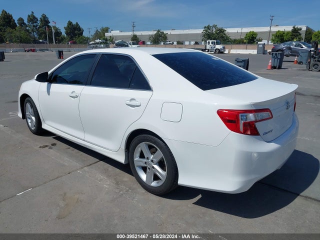 Toyota CAMRY SE 2014 4T1BF1FKXEU322243 Image 3