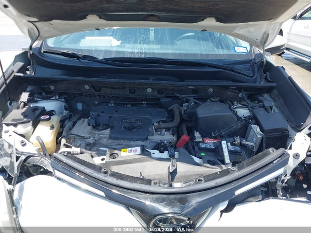 Toyota Rav4 Xle 2018 JTMWFREV9JJ732379 Image 10