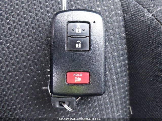 Toyota Rav4 Xle 2018 JTMWFREV9JJ732379 Image 11