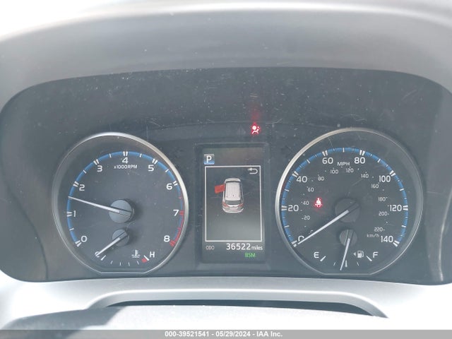 Toyota Rav4 Xle 2018 JTMWFREV9JJ732379 Image 7