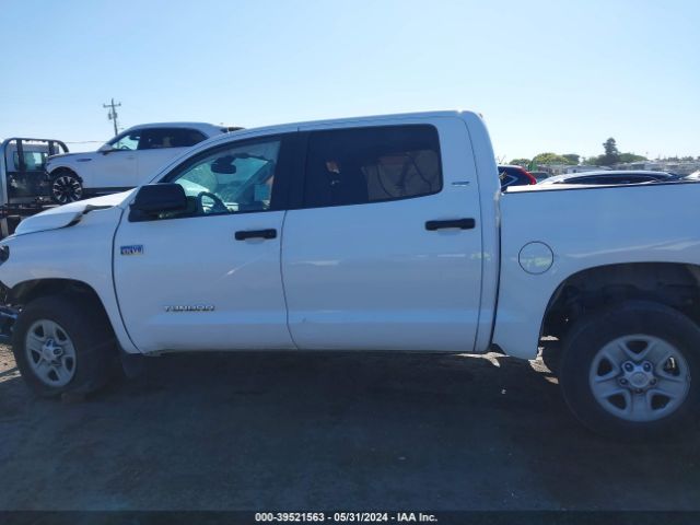 5TFEY5F18MX293669 Toyota Tundra Sr5