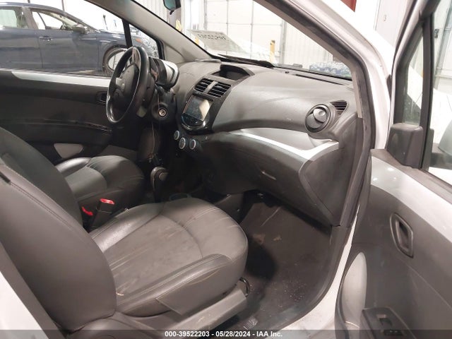 Chevrolet Spark 1lt Cvt 2015 KL8CD6S98FC793130 Image 5