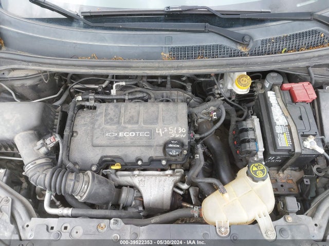 Chevrolet Sonic Premier Auto 2017 1G1JF5SB2H4110771 Image 10