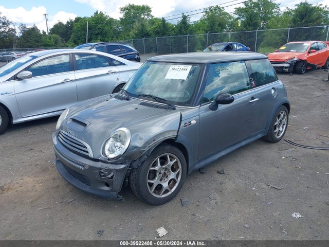 2003 MINI COOPER S WMWRE33453TD58335 Photo 1