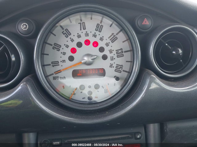 2003 MINI COOPER S WMWRE33453TD58335 Photo 6