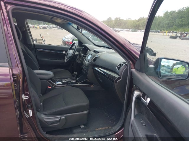 KIA SORENTO LX 2015 5XYKT3A63FG556911 Image 5