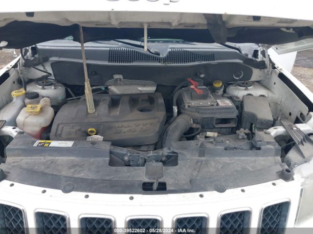 1C4NJDBB5FD214573 Jeep Compass Sport