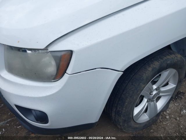 1C4NJDBB5FD214573 Jeep Compass Sport