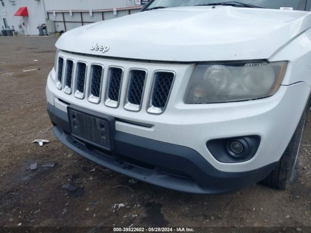 1C4NJDBB5FD214573 Jeep Compass Sport