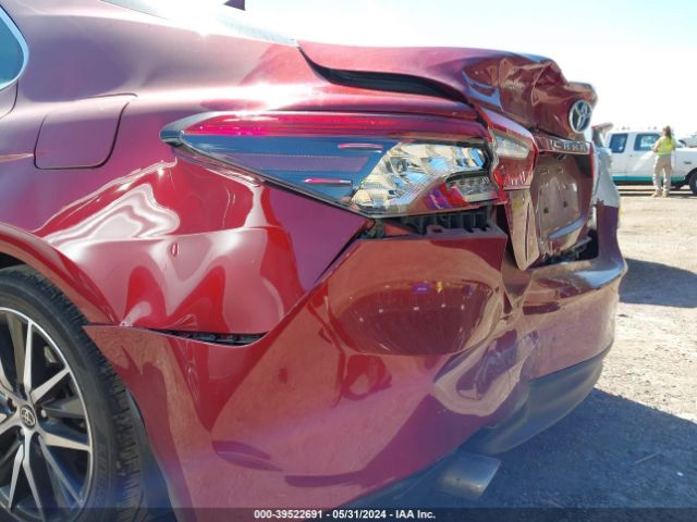 4T1F31AK8NU589964 Toyota Camry Xle Hybrid