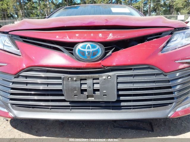 4T1F31AK8NU589964 Toyota Camry Xle Hybrid