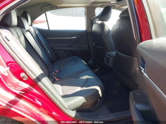 4T1F31AK8NU589964 Toyota Camry Xle Hybrid