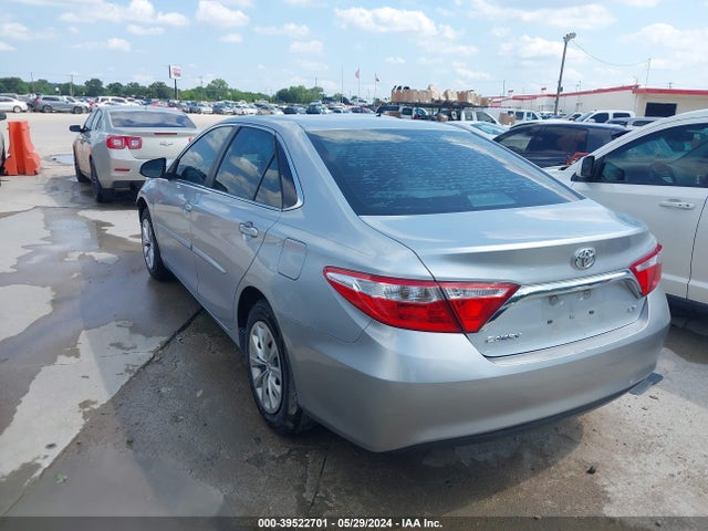 Toyota CAMRY LE 2016 4T4BF1FK0GR573037 Image 3